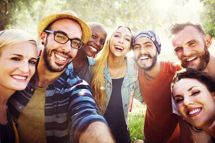 الحياة الاجتماعية و مخالطة الناس