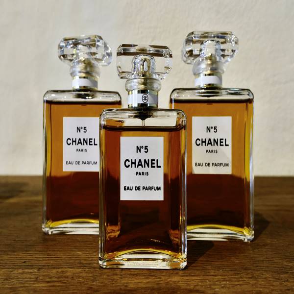 افضل عطور نسائية للعروس شانيل نو,5 Chanel No.5
