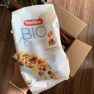ومكسرات جرانولا السويسرية من فاميلياBio Organic