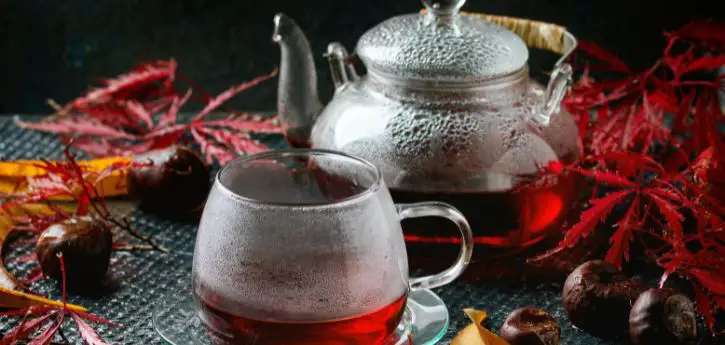 شاي سعودي احمر
